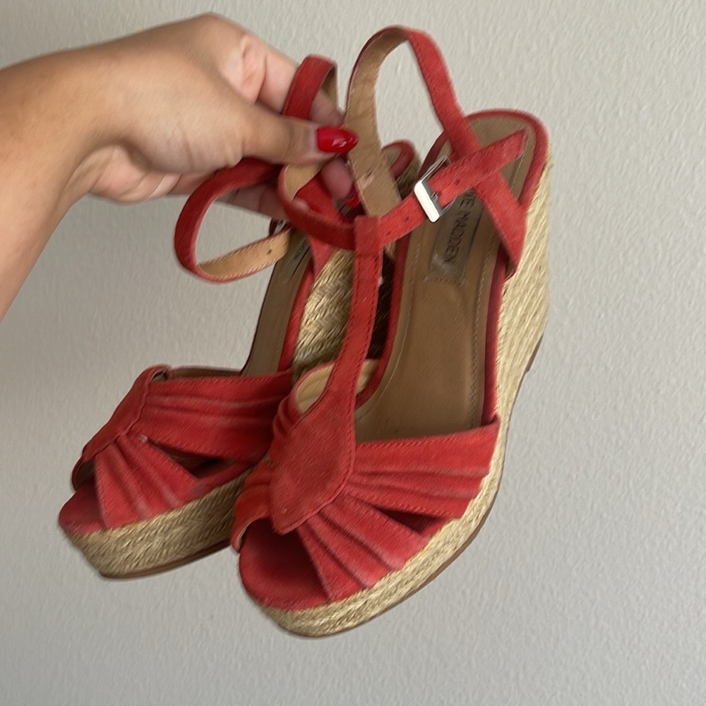 Steve Madden Coral Wedge Sandals Size 8.5